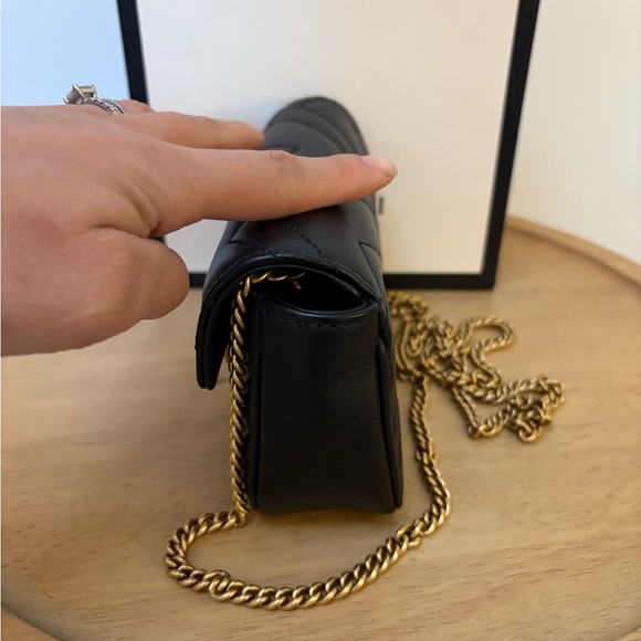 Gucci GG Marmont Mini Crossbody Bag - Picture 3 of 9